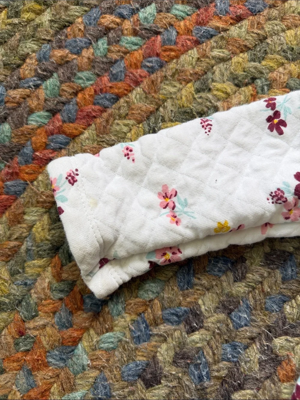 Carters Quilted White Floral Hooded Baby Girl Coat Jacket size 9 months